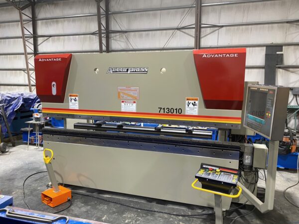 Accurpress Advantage 130 ton x 10 CNC Press Brake