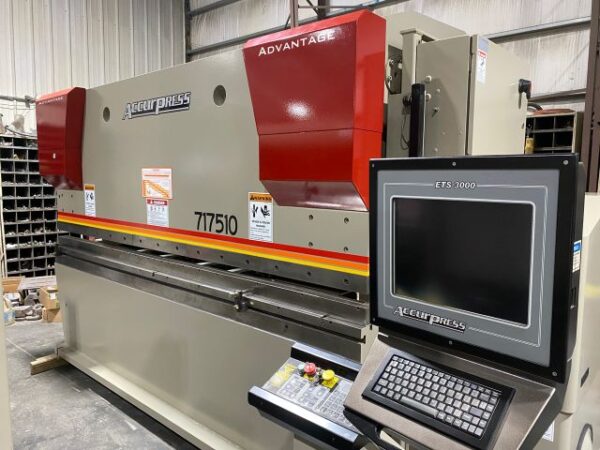 Accurpress Advantage 175 Ton CNC Hydraulic Press Brake