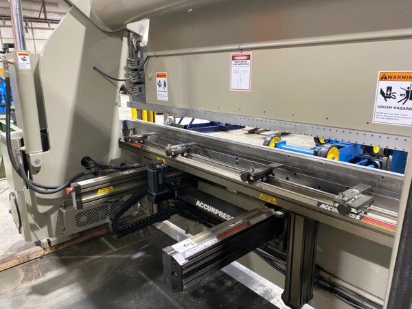 Accurpress 130 Ton with WILA Crowning & Clamping Model 713010 - Image 7