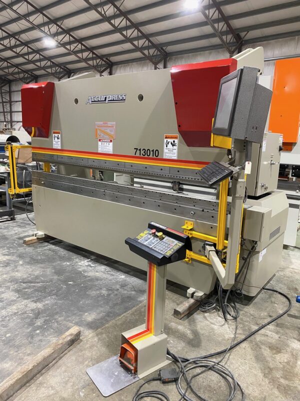 Accurpress 130 Ton with WILA Crowning & Clamping Model 713010