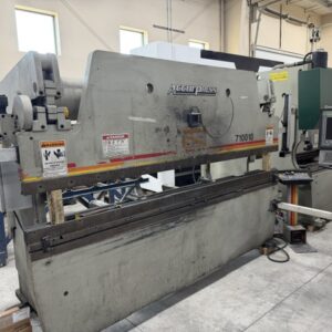 Accurpress 100 ton x 10' New CNC Control